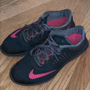 Grey and pink Nike sneakers size 9
